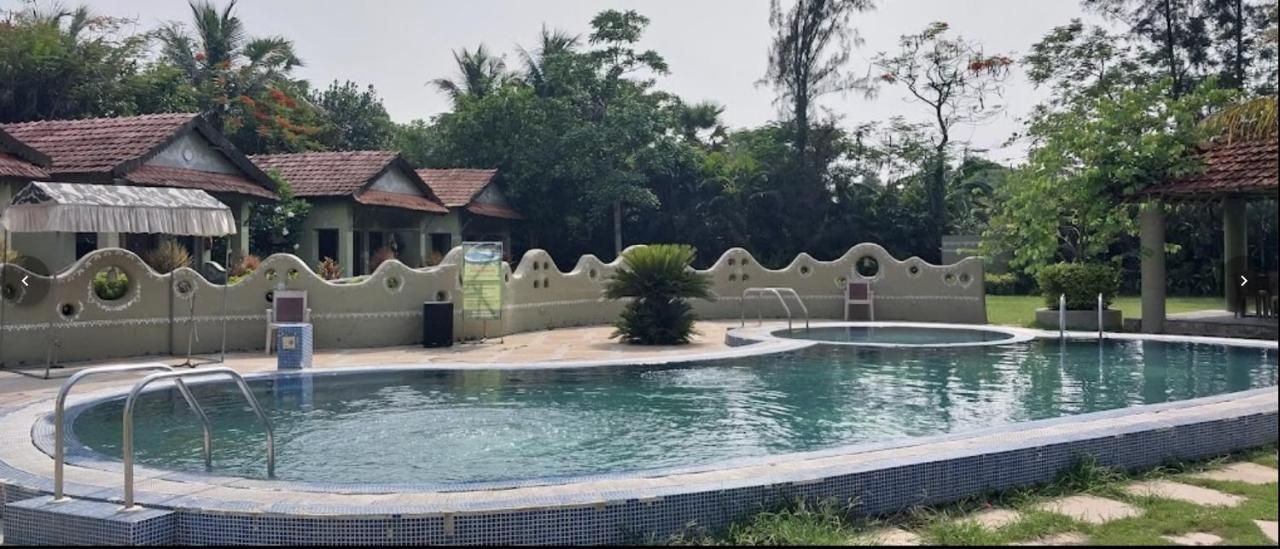 Breathing Earth - Rooms And Pool Kolkata Ngoại thất bức ảnh